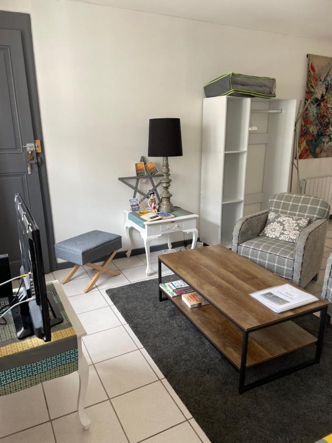 Studio Au Coeur De Лион Екстериор снимка